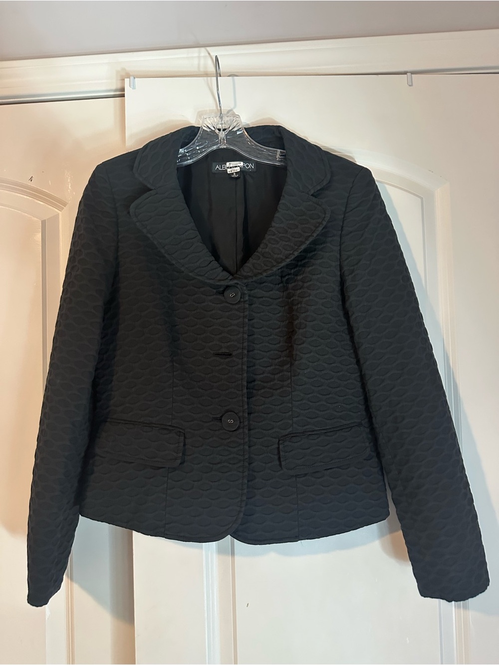 Albert Nipon Black Textured Quilted Midi Dress Jacket